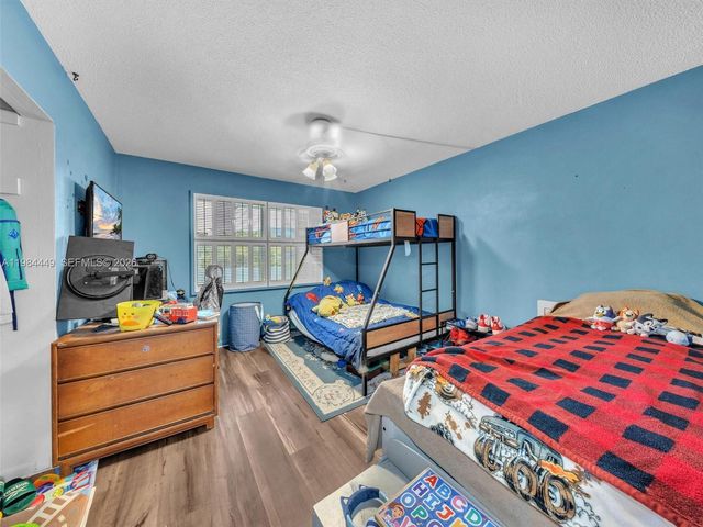 1101 NE 191st St 307, Miami, FL 33179