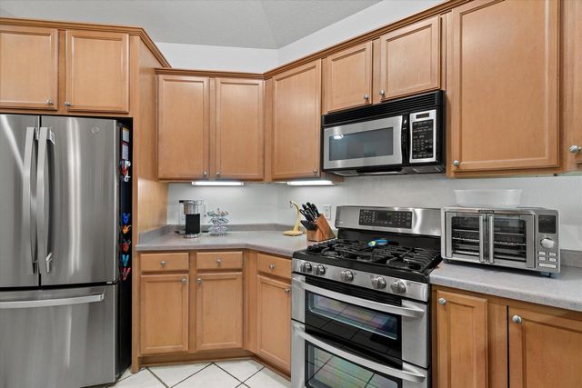 115 Pheasant RUN, Johnson Creek, WI 53038