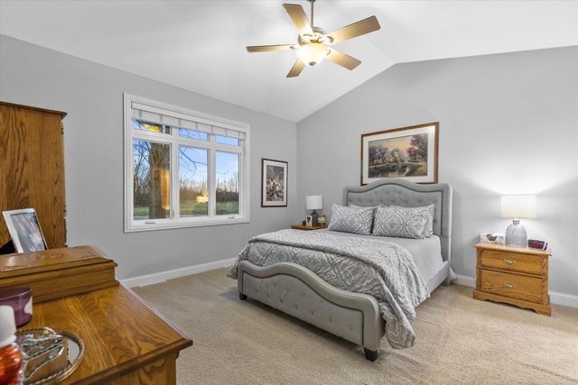 115 Pheasant RUN, Johnson Creek, WI 53038