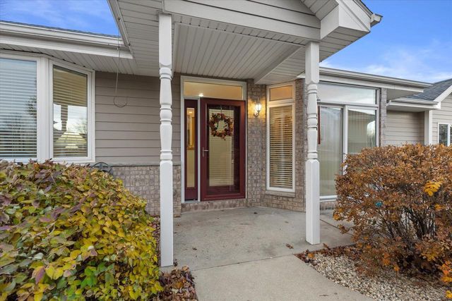 115 Pheasant RUN, Johnson Creek, WI 53038