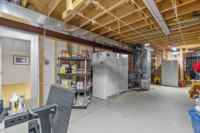 115 Pheasant RUN, Johnson Creek, WI 53038