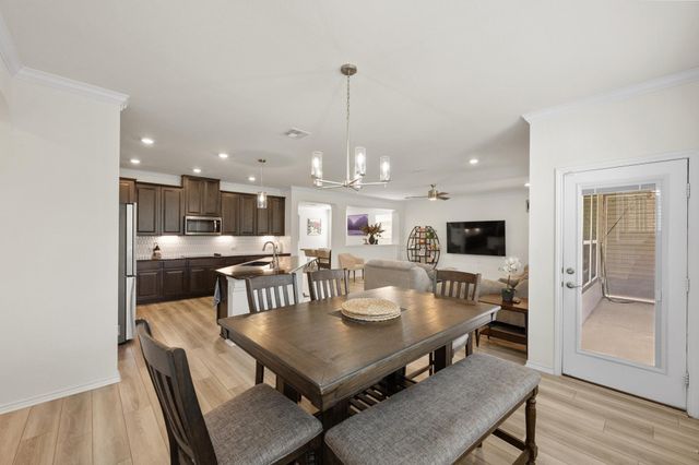 7207 Wink WAY, Austin, TX 78744