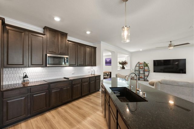 7207 Wink WAY, Austin, TX 78744