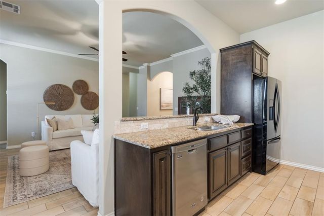 5905 NW 159th Street, Edmond, OK 73013