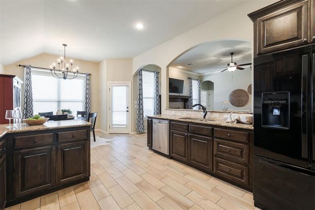 5905 NW 159th Street, Edmond, OK 73013