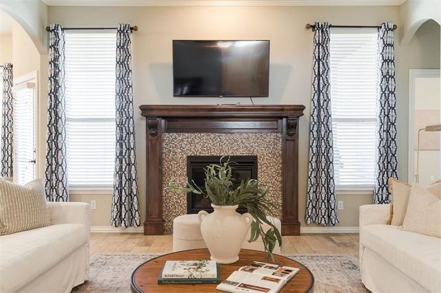 5905 NW 159th Street, Edmond, OK 73013