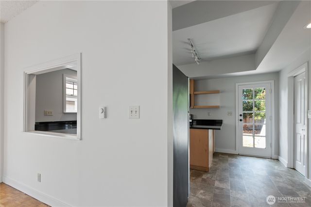 4017 Corliss Avenue N, Seattle, WA 98103