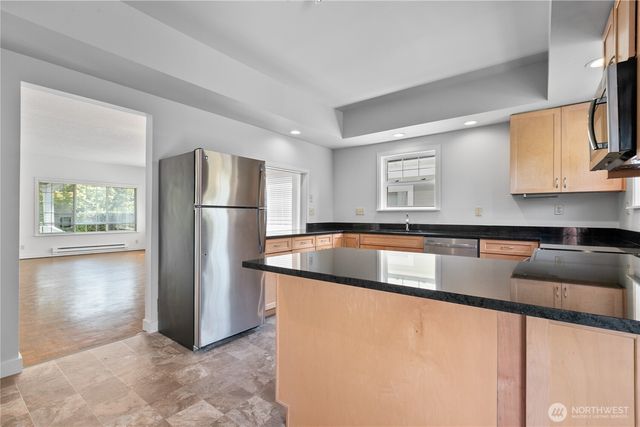 4017 Corliss Avenue N, Seattle, WA 98103