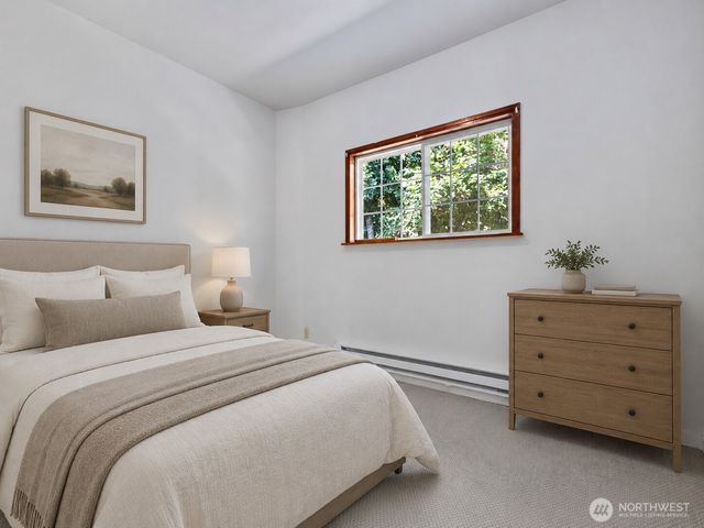 4017 Corliss Avenue N, Seattle, WA 98103