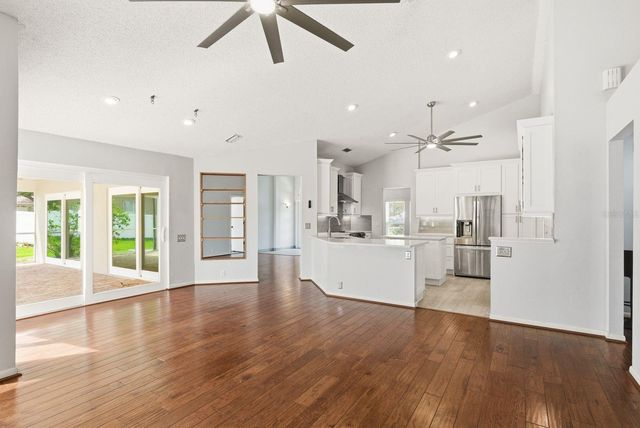 1748 HERMIT THRUSH CIRCLE, Palm Harbor, FL 34683