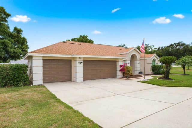 1748 HERMIT THRUSH CIRCLE, Palm Harbor, FL 34683