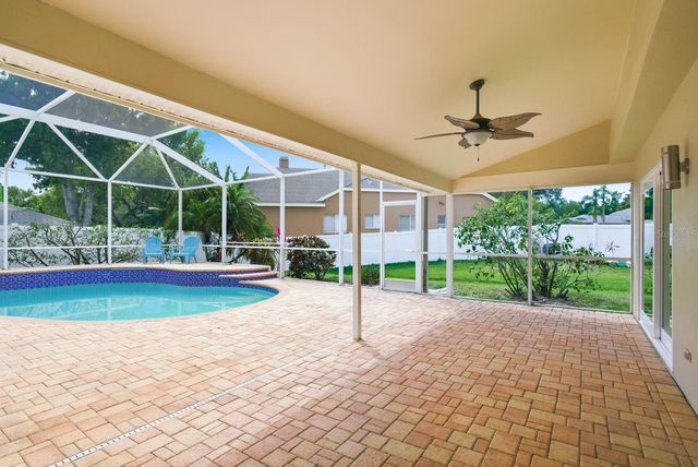 1748 HERMIT THRUSH CIRCLE, Palm Harbor, FL 34683