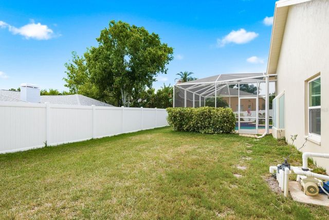 1748 HERMIT THRUSH CIRCLE, Palm Harbor, FL 34683
