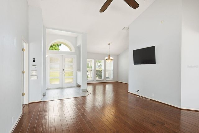 1748 HERMIT THRUSH CIRCLE, Palm Harbor, FL 34683