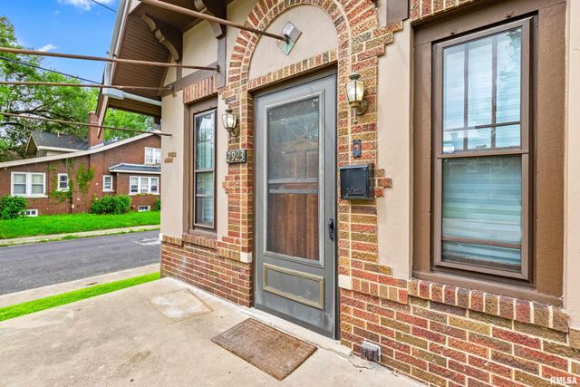2923 N SHERIDAN Road, Peoria, IL 61604