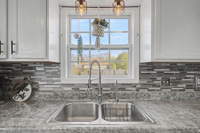 3129 Whitetail Dr, Clarksville, TN 37043