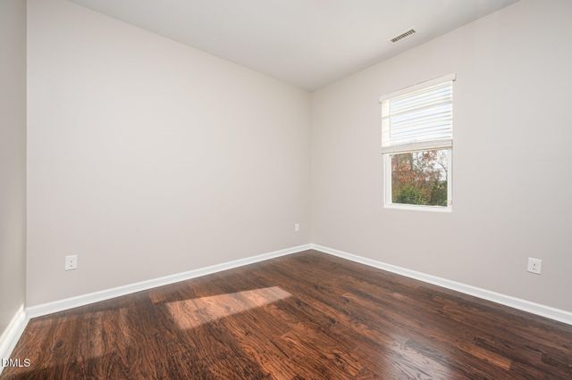 18 Dover Ridge Court, Chapel Hill, NC 27517