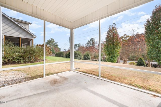 18 Dover Ridge Court, Chapel Hill, NC 27517