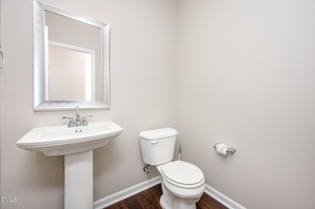 18 Dover Ridge Court, Chapel Hill, NC 27517