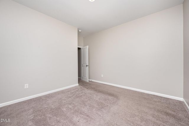 18 Dover Ridge Court, Chapel Hill, NC 27517