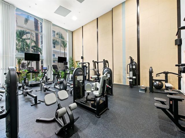 17100 N Bay Rd 1614, Sunny Isles Beach, FL 33160
