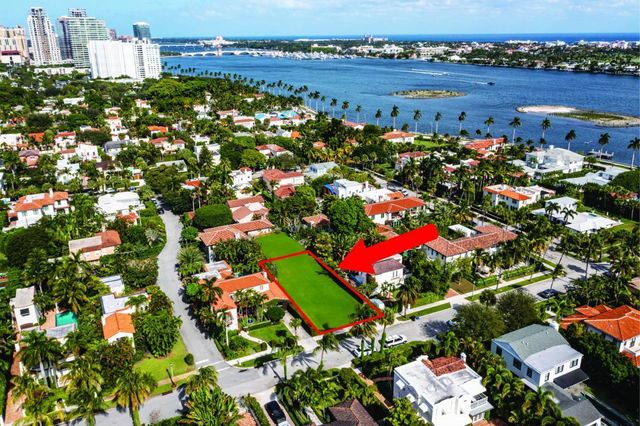 217 Sunset Road, West Palm Beach, FL 33401