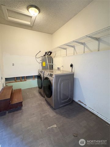 12006 218th Avenue Ct E, Bonney Lake, WA 98391