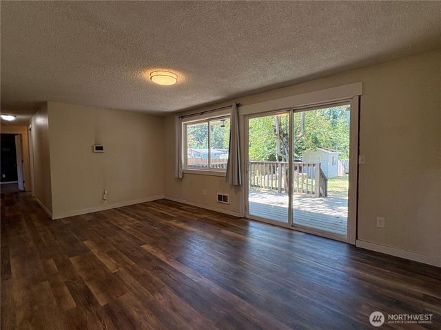 12006 218th Avenue Ct E, Bonney Lake, WA 98391