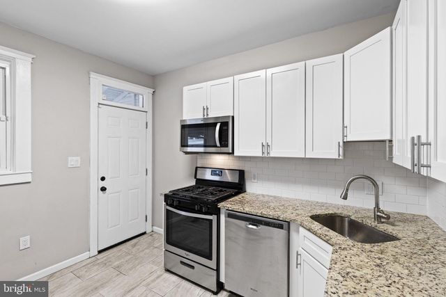 222 N HILTON ST, Baltimore, MD 21229