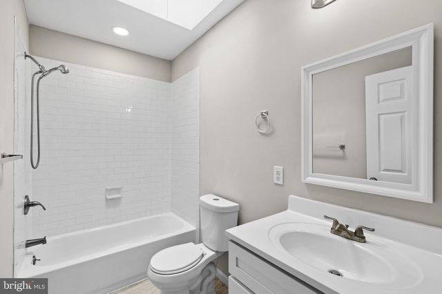 222 N HILTON ST, Baltimore, MD 21229