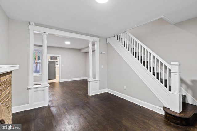 222 N HILTON ST, Baltimore, MD 21229
