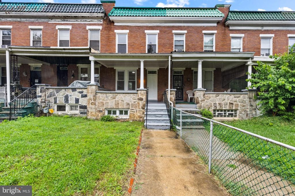 222 N HILTON ST, Baltimore, MD 21229