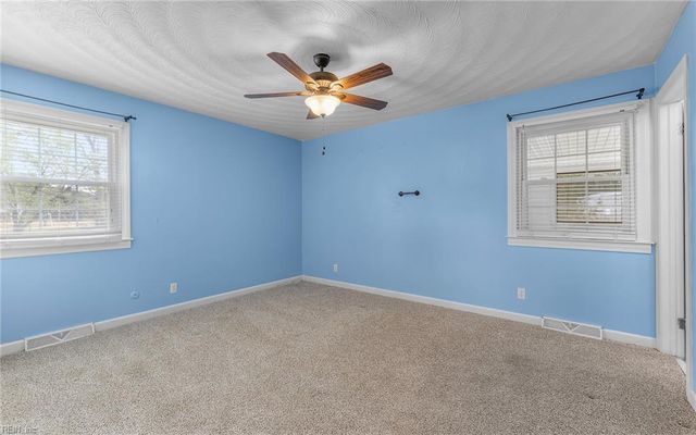 1551 Shellito LN, Suffolk, VA 23437