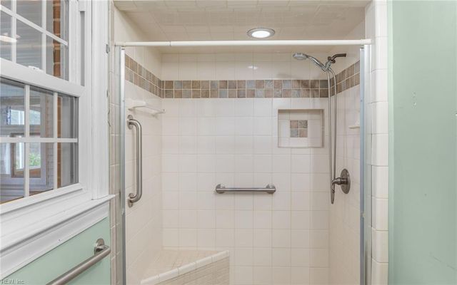 1551 Shellito LN, Suffolk, VA 23437