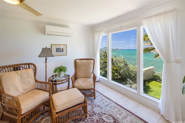 756 Mokulua Drive, Kailua, HI 96734