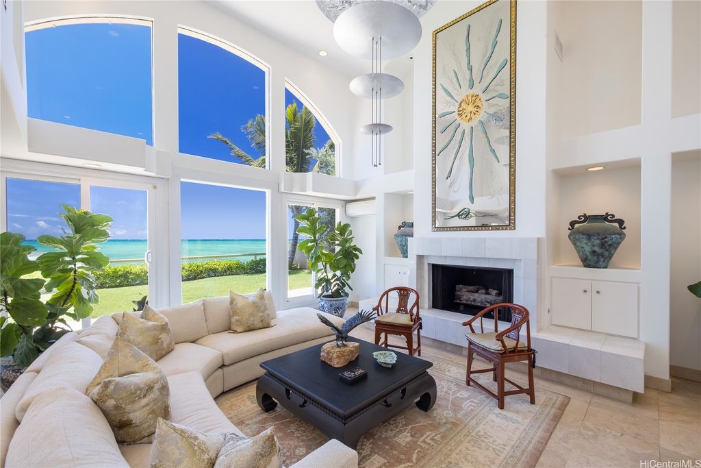 756 Mokulua Drive, Kailua, HI 96734