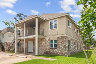 700 Lyle W Avenue A, Cleveland, TX 77327