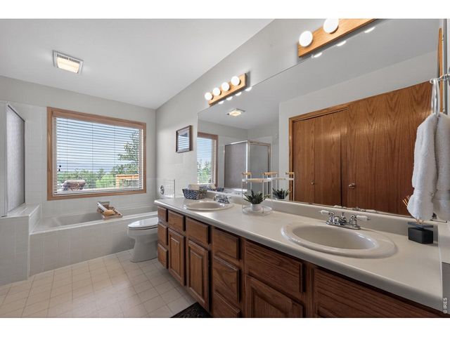 1502 Bald Mountain Dr, Livermore, CO 80536