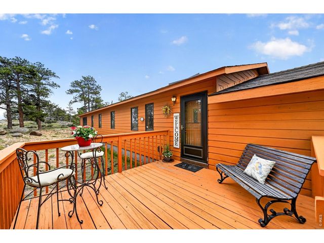 1502 Bald Mountain Dr, Livermore, CO 80536