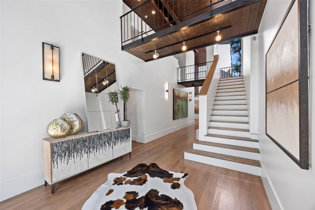 9930 Strait Lane, Dallas, TX 75220