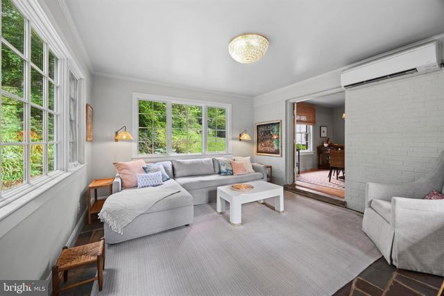 825 ELAINE CT, Alexandria, VA 22308