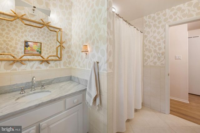 825 ELAINE CT, Alexandria, VA 22308