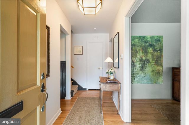 825 ELAINE CT, Alexandria, VA 22308