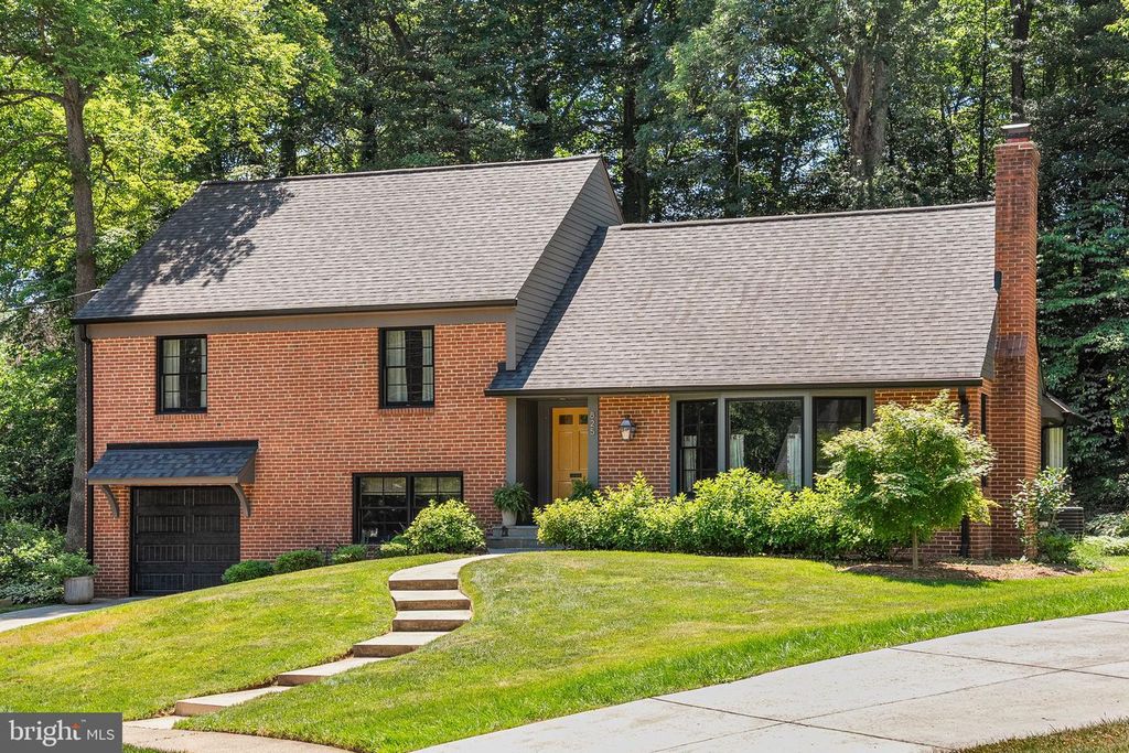 825 ELAINE CT, Alexandria, VA 22308