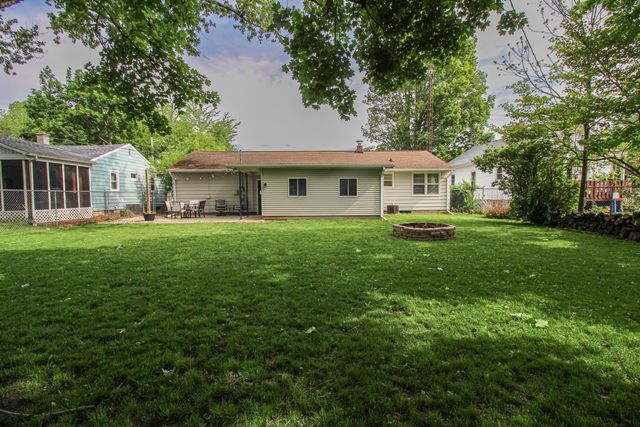 606 Millard Street, Three Rivers, MI 49093