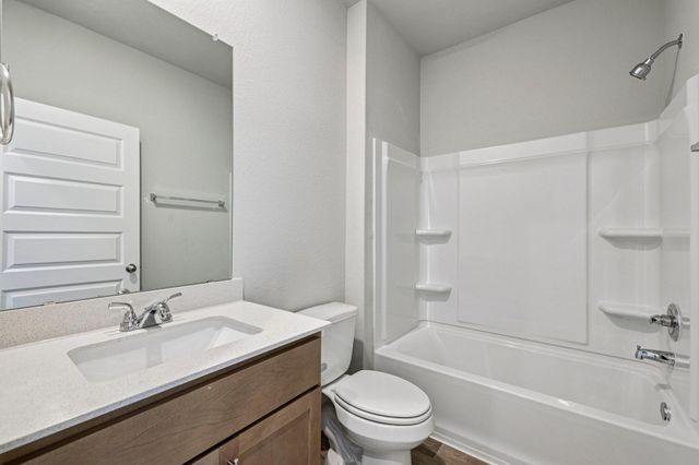 215 Cider Creek DR, Elgin, TX 78621