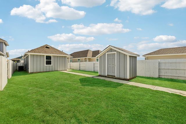 215 Cider Creek DR, Elgin, TX 78621