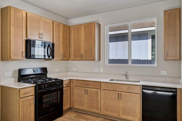 215 Cider Creek DR, Elgin, TX 78621