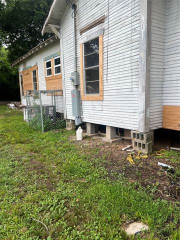 233 W 73rd Street, Shreveport, LA 71106