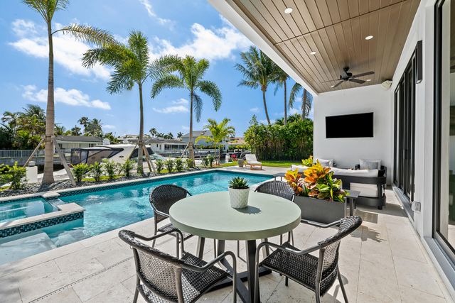 3750 NE 26TH Avenue, Lighthouse Point, FL 33064